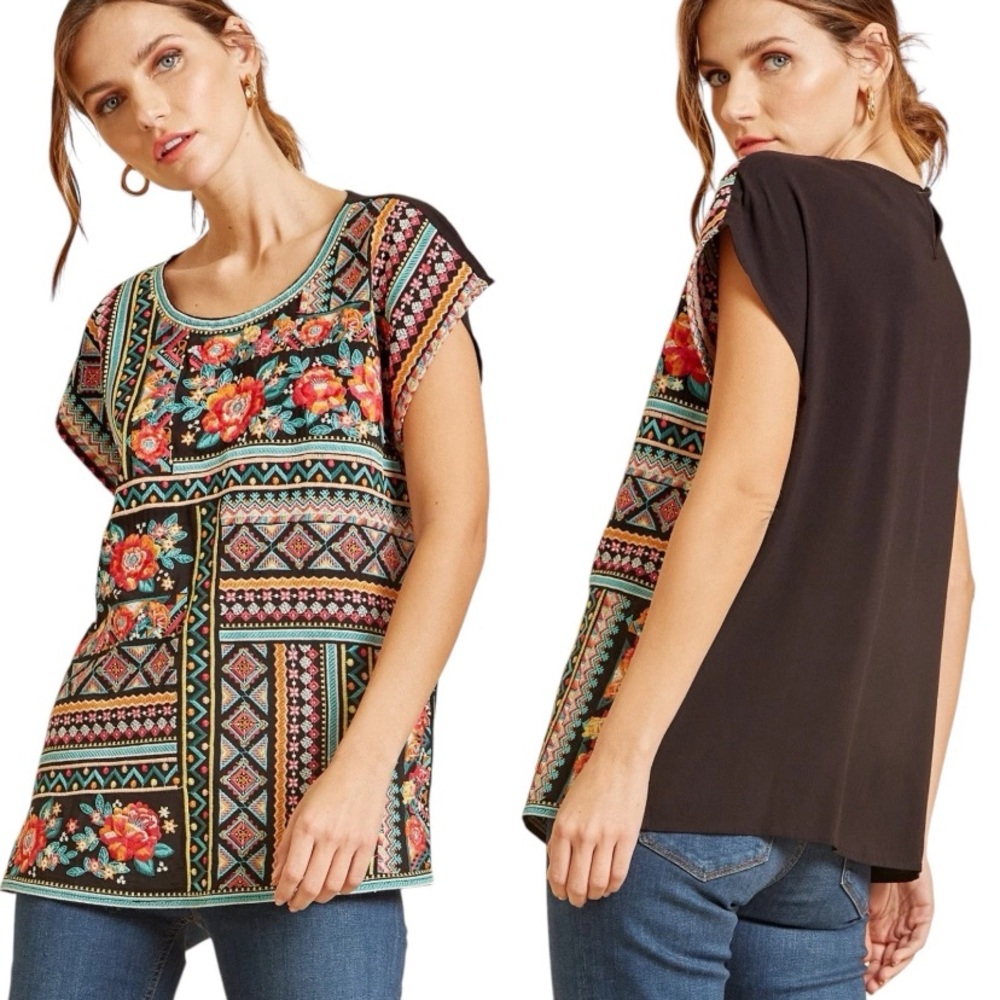 Sovereign Code Colorful Patterned Women's Top - Picture 2 of 7